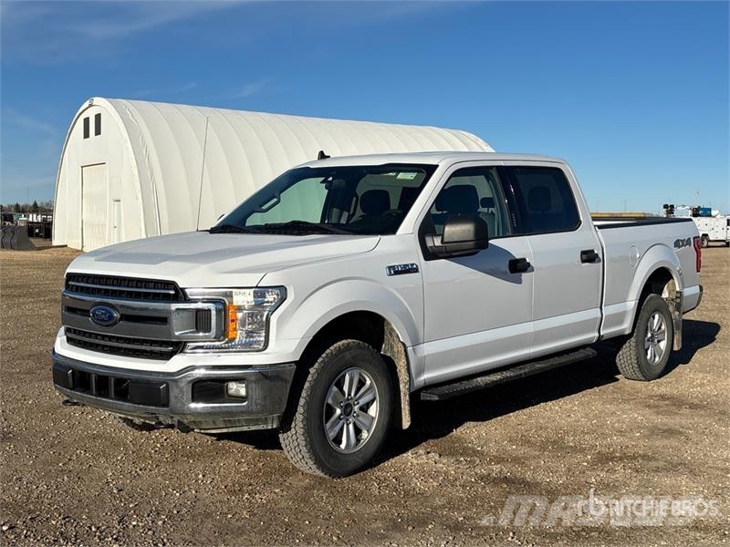 Ford F-150 XLT 4x4 Crew Cab Pickup 其他