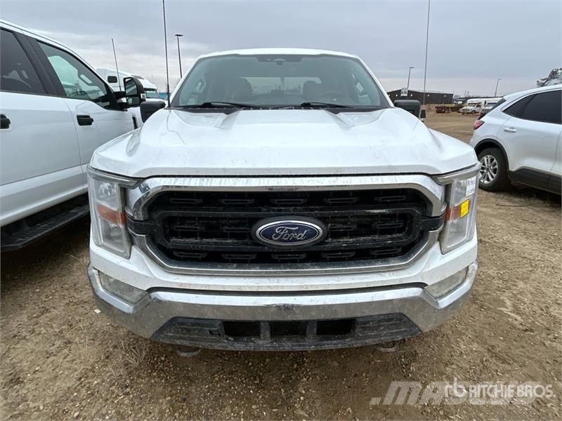 Ford F-150 XLT 4x4 Crew Cab Pickup 其他