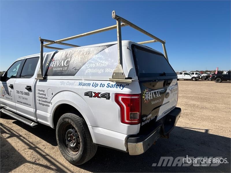 Ford F-150 XLT 4x4 Crew Cab Pickup أخرى