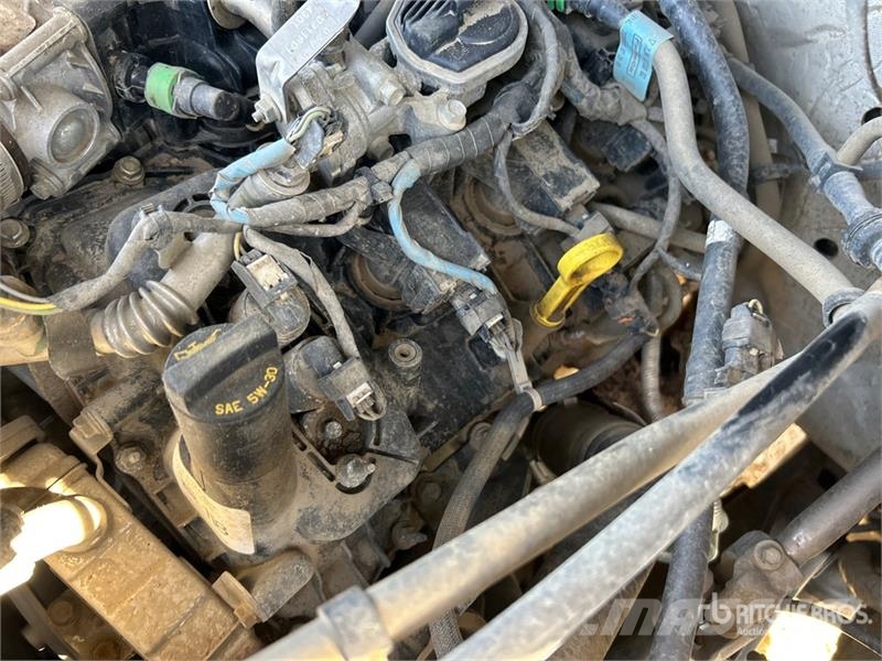 Ford F-150 XLT 4x4 Crew Cab Pickup Ostalo