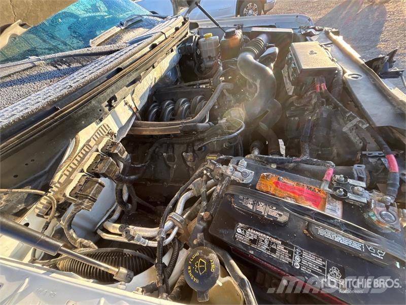 Ford F-150 XLT 4x4 Crew Cab Pickup Drugi