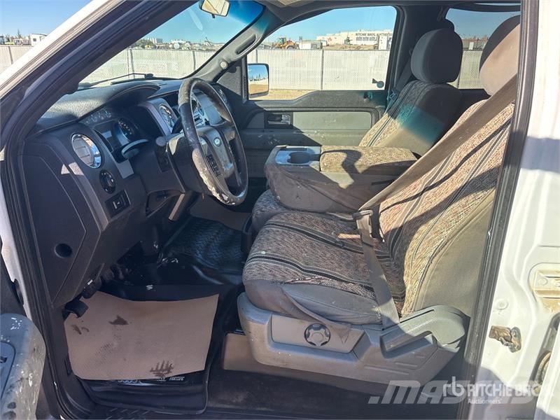 Ford F-150 XLT 4x4 Crew Cab Pickup Diger