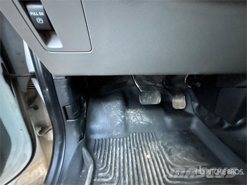 Ford F-150 XLT 4x4 Crew Cab Pickup Ostalo