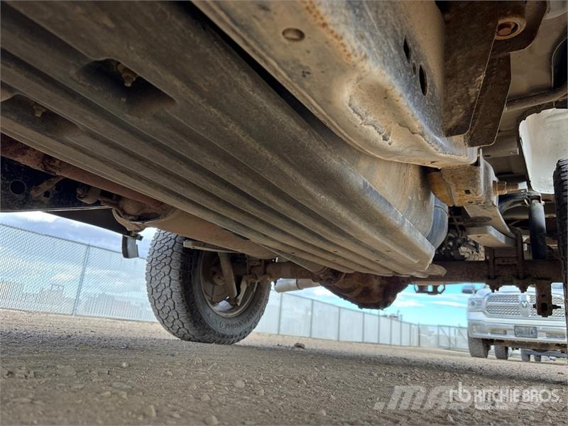 Ford F-150 XLT 4x4 Crew Cab Pickup Autre fourgon / utilitaire
