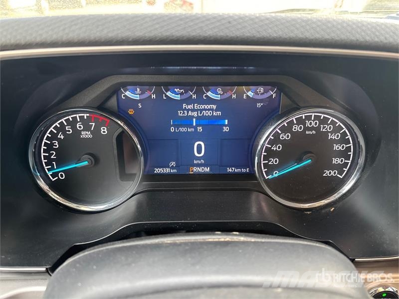 Ford F-150 XLT 4x4 Crew Cab Pickup Inne