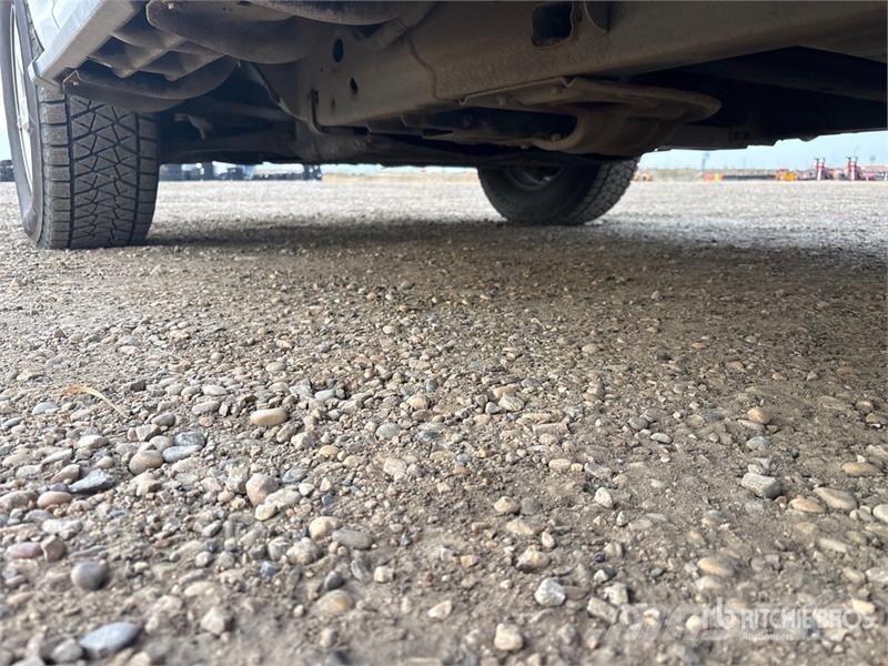 Ford F-150 XLT 4x4 Crew Cab Pickup Other
