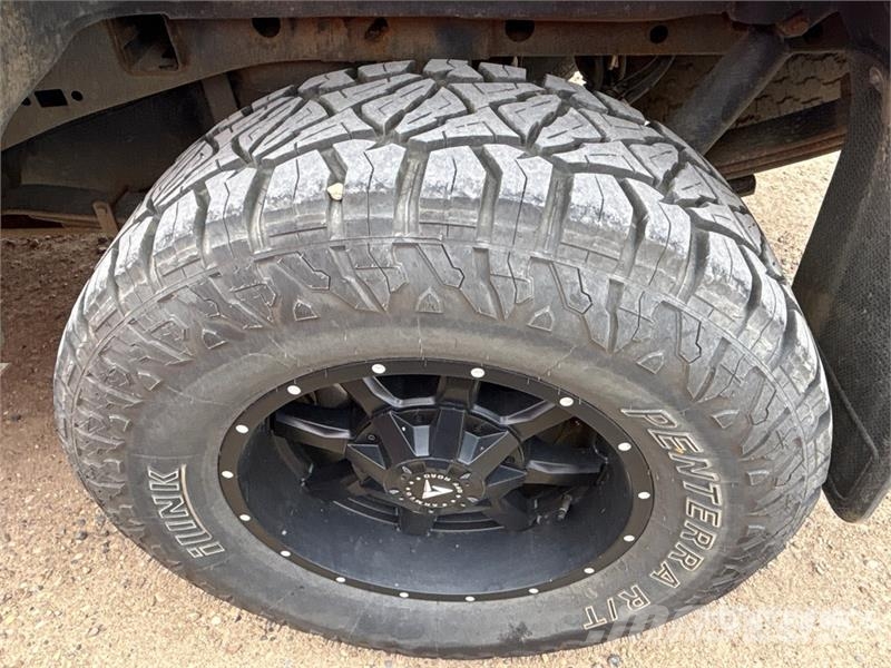 Ford F-150 XLT 4x4 Crew Cab Pickup Інше