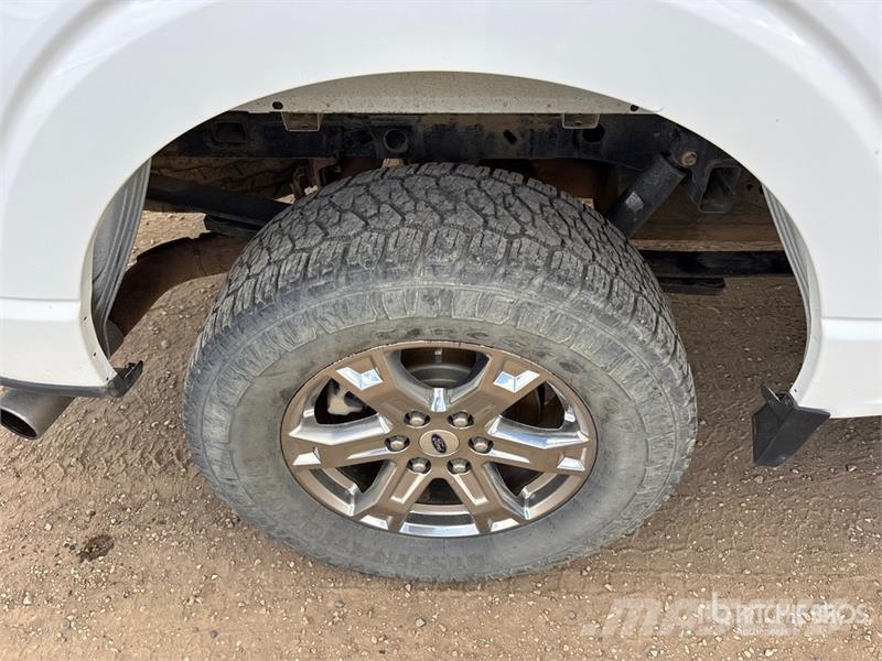 Ford F-150 XLT 4x4 Crew Cab Pickup Autre fourgon / utilitaire