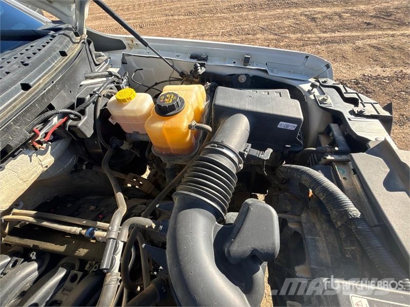 Ford F-150 XLT 4x4 Crew Cab Pickup Diger
