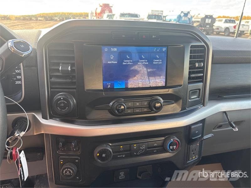 Ford F-150 XLT 4x4 Crew Cab Pickup Other