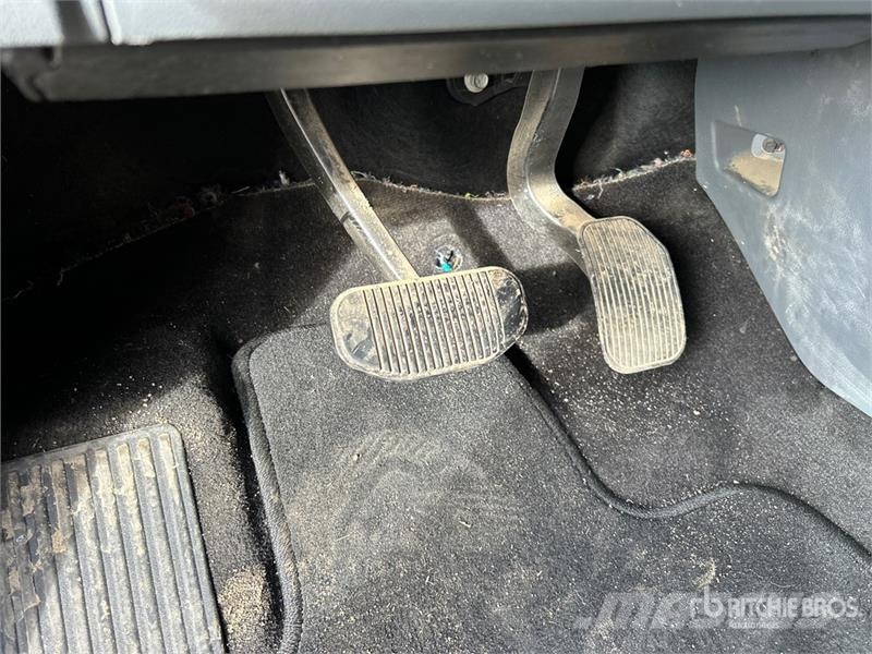 Ford F-150 XLT 4x4 Crew Cab Pickup Other
