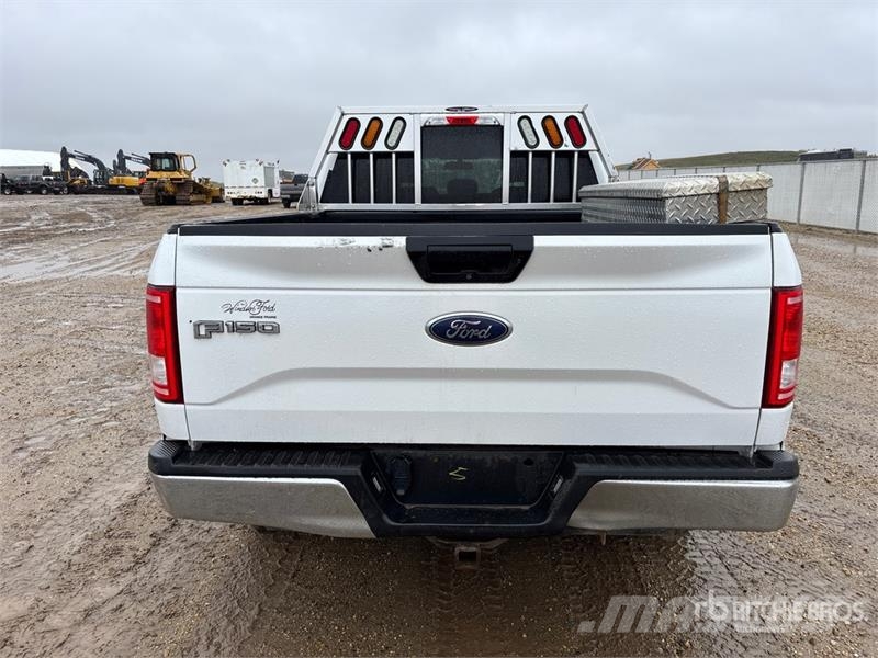 Ford F-150 XLT 4x4 Crew Cab Pickup Ostalo