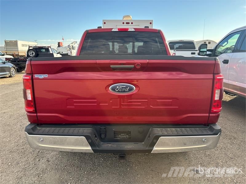 Ford F-150 XLT 4x4 Crew Cab Pickup Inne