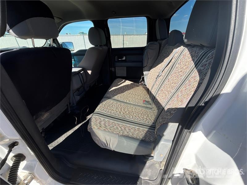 Ford F-150 XLT 4x4 Crew Cab Pickup Andere Transporter
