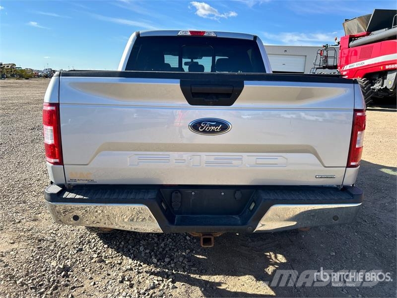 Ford F-150 XLT 4x4 Crew Cab Pickup Other