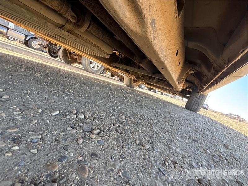 Ford F-150 XLT 4x4 Crew Cab Pickup أخرى
