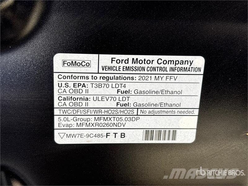 Ford F-150 XLT 4x4 Crew Cab Pickup Egyéb