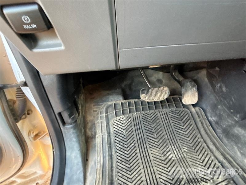Ford F-150 XLT 4x4 Crew Cab Pickup أخرى