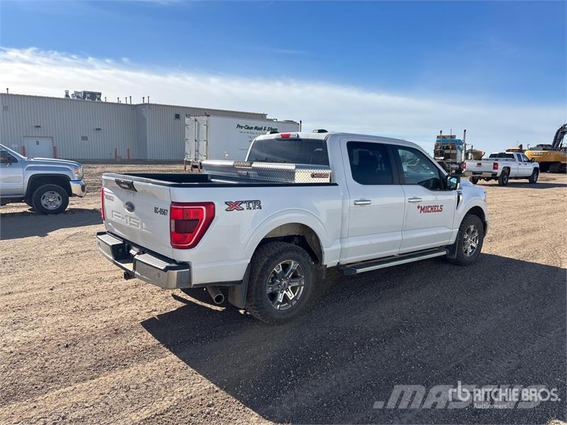 Ford F-150 XLT 4x4 Crew Cab Pickup Andre