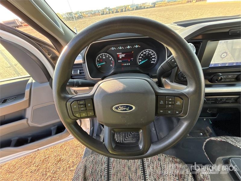 Ford F-150 XLT 4x4 Crew Cab Pickup Furgoni altro