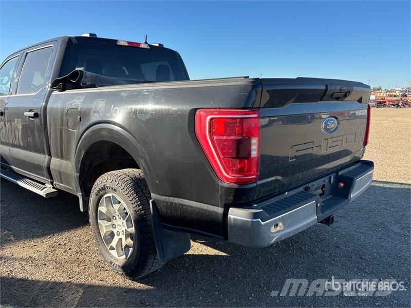 Ford F-150 XLT 4x4 Crew Cab Pickup Furgoni altro