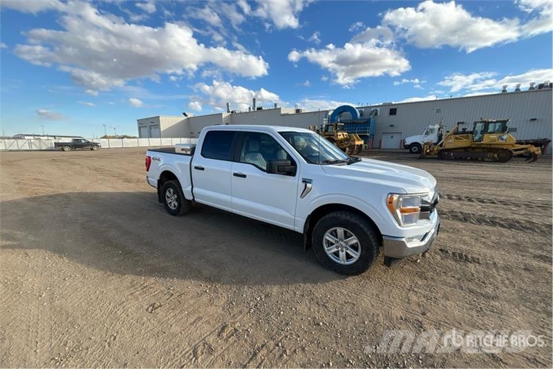 Ford F-150 XLT 4x4 Crew Cab Pickup Other