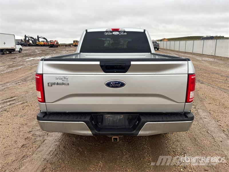 Ford F-150 XLT 4x4 Crew Cab Pickup Ostalo