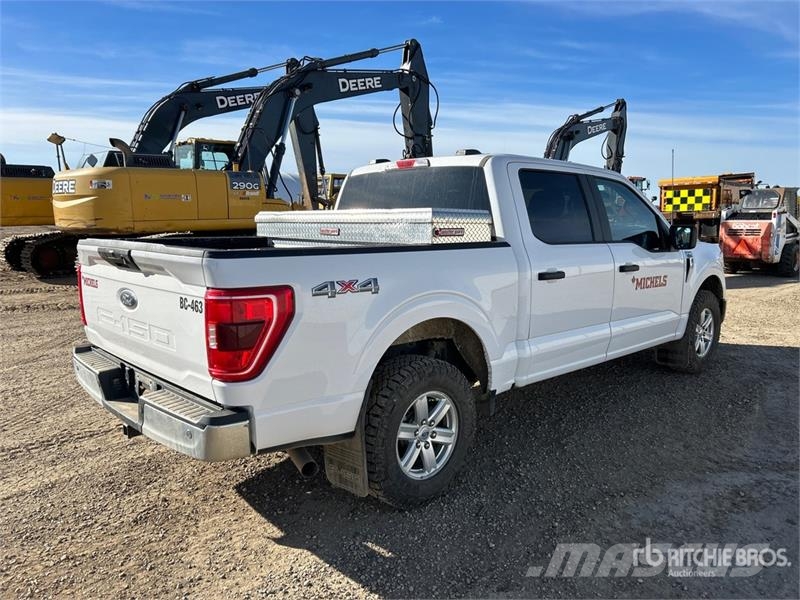 Ford F-150 XLT 4x4 Crew Cab Pickup Ostalo