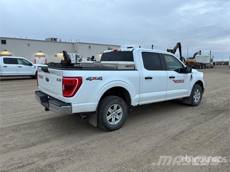 Ford F-150 XLT 4x4 Crew Cab Pickup Прочие фургоны