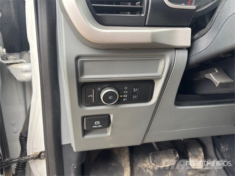 Ford F-150 XLT 4x4 Crew Cab Pickup Andere Transporter