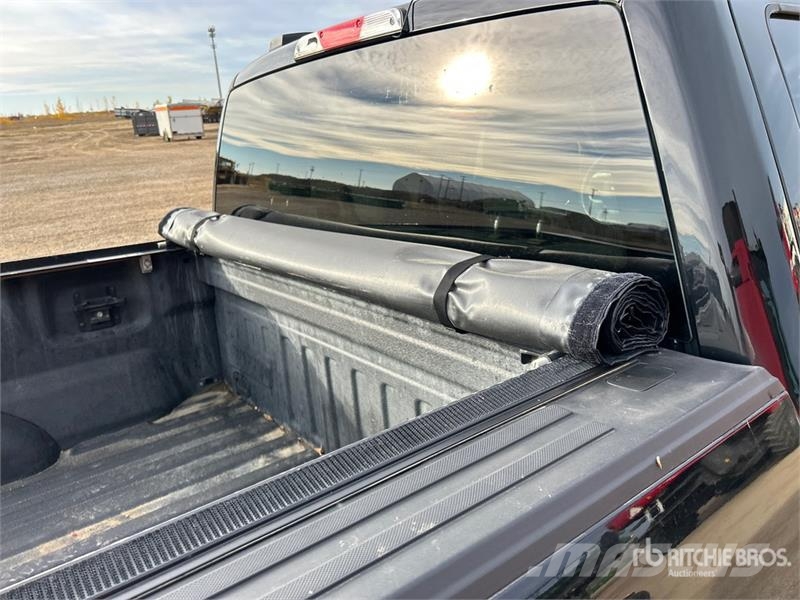 Ford F-150 XLT 4x4 Crew Cab Pickup Other