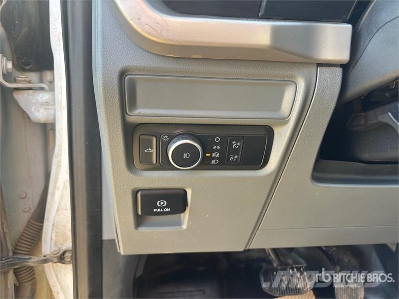 Ford F-150 XLT 4x4 Crew Cab Pickup Other