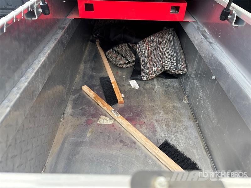 Ford F-150 XLT 4x4 Crew Cab Pickup Andere Transporter