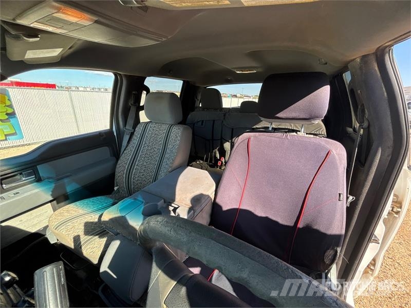 Ford F-150 XLT 4x4 Crew Cab Pickup Andere Transporter