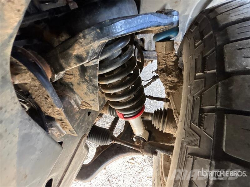 Ford F-150 XLT 4x4 Crew Cab Pickup Muu