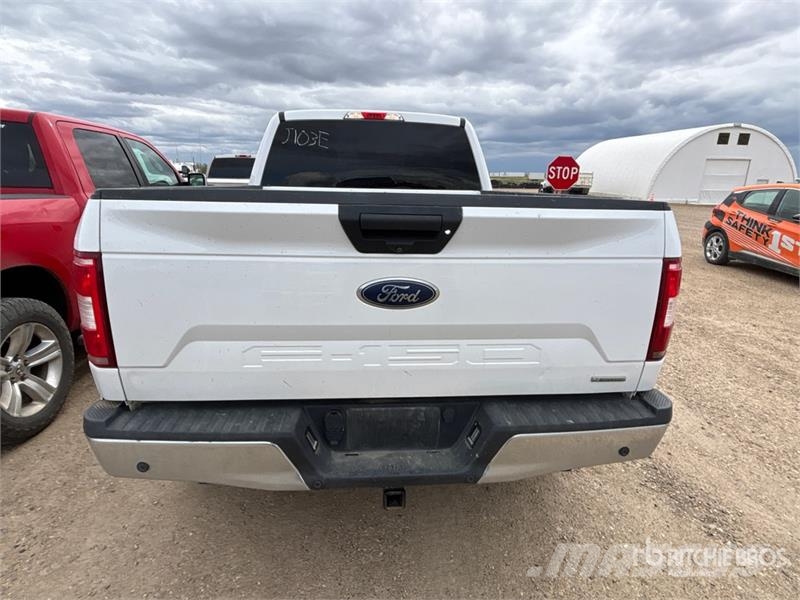 Ford F-150 XLT 4x4 Crew Cab Pickup Інше