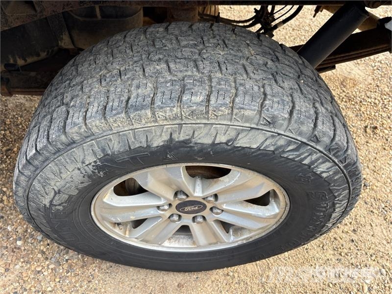 Ford F-150 XLT 4x4 Crew Cab Pickup Прочие фургоны