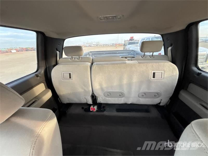 Ford F-150 XLT 4x4 Crew Cab Pickup Drugi