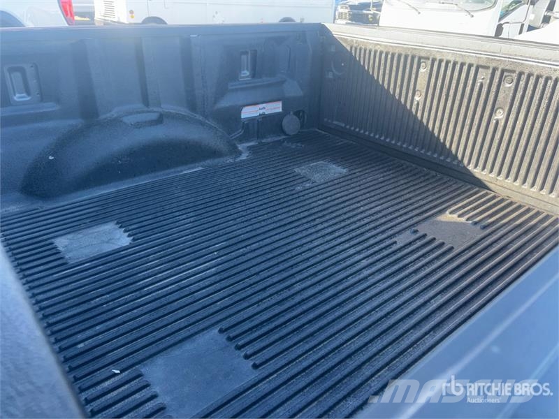 Ford F-150 XLT 4x4 Crew Cab Pickup Прочие фургоны