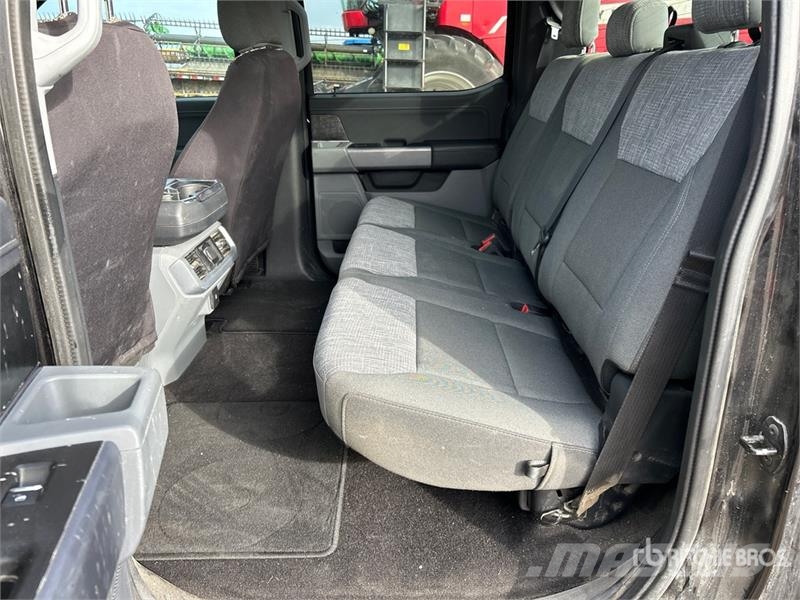 Ford F-150 XLT 4x4 Crew Cab Pickup Other