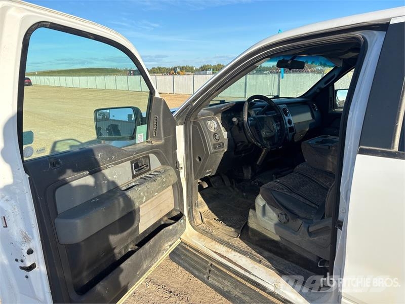 Ford F-150 XLT 4x4 Crew Cab Pickup Furgoni altro