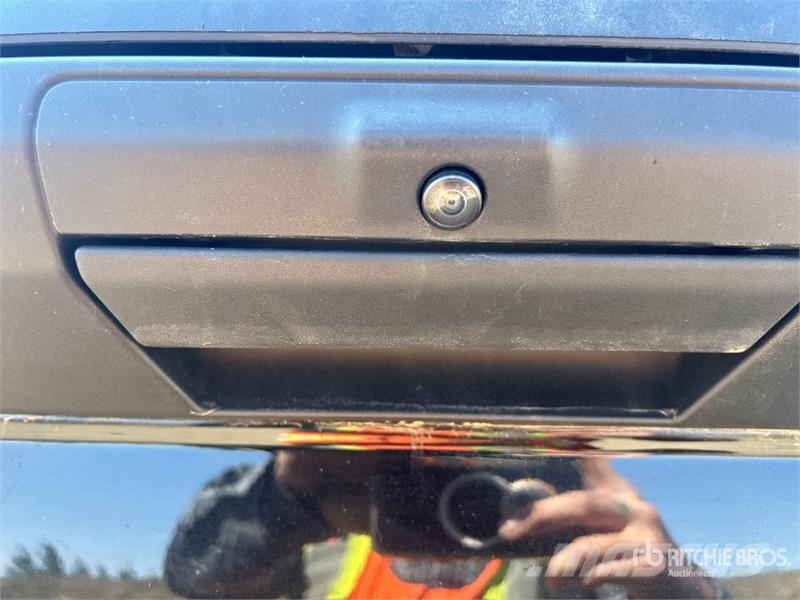 Ford F-150 XLT 4x4 Crew Cab Pickup Ostalo