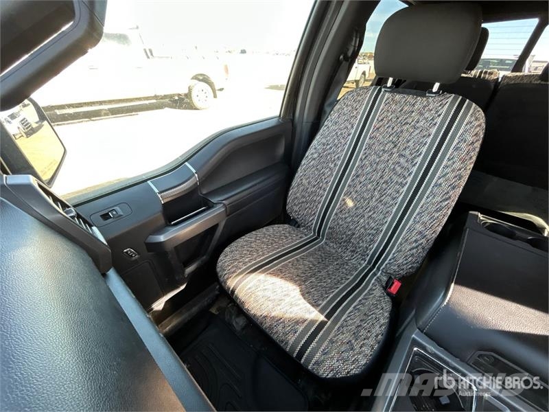 Ford F-150 XLT 4x4 Crew Cab Pickup Ostalo