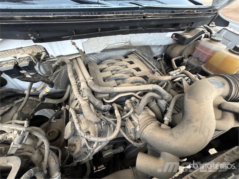 Ford F-150 XLT 4x4 Crew Cab Pickup Autre fourgon / utilitaire