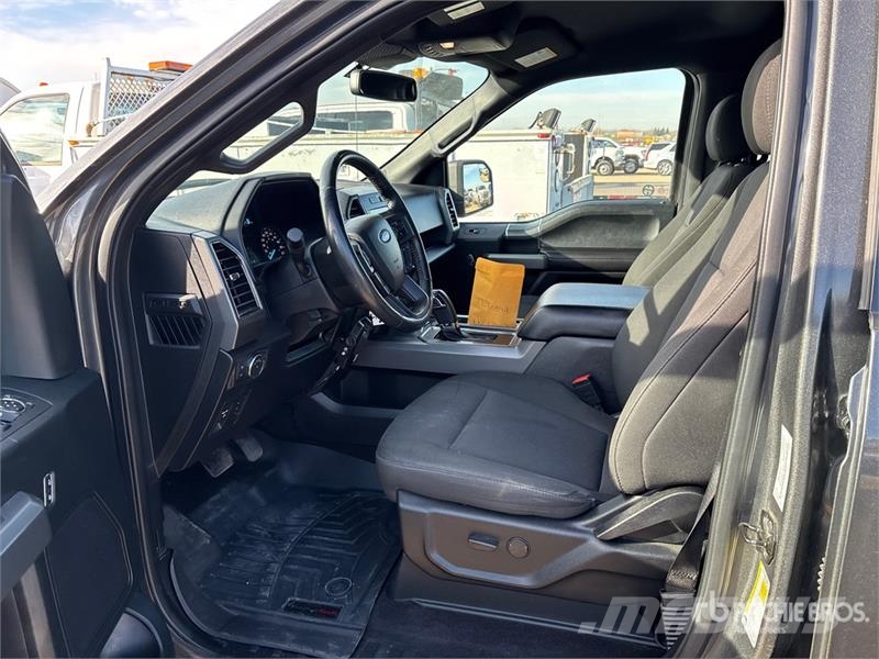 Ford F-150 XLT 4x4 Crew Cab Pickup Drugi