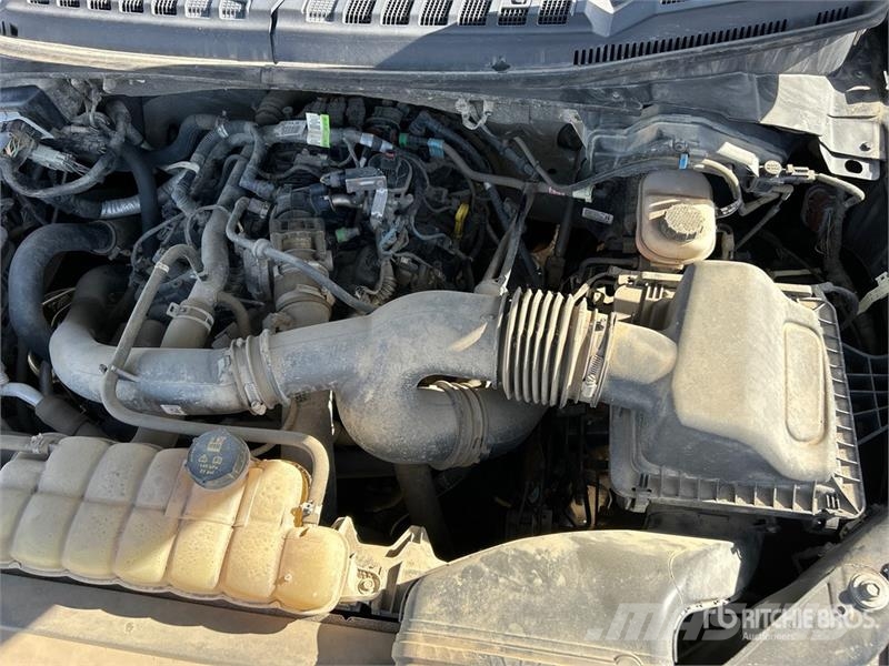 Ford F-150 XLT 4x4 Crew Cab Pickup Ostalo