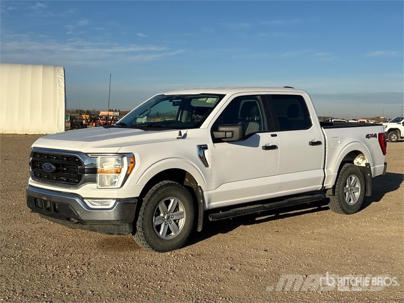 Ford F-150 XLT 4x4 Crew Cab Pickup Ostalo