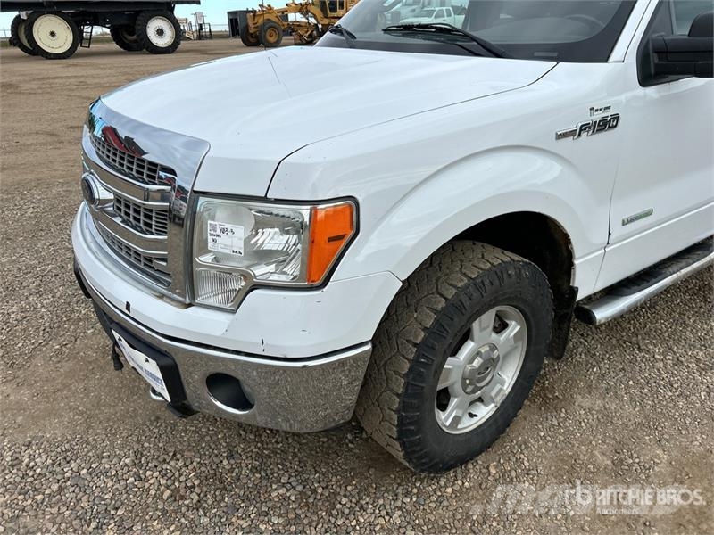 Ford F-150 XLT 4x4 Crew Cab Pickup Altele