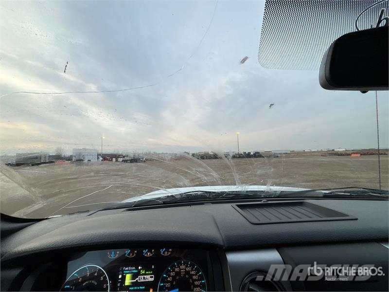 Ford F-150 XLT 4x4 Extended Cab Pickup Ostalo