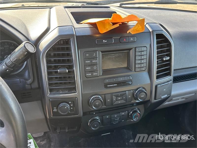 Ford F-150 XLT 4x4 Extended Cab Pickup Drugi
